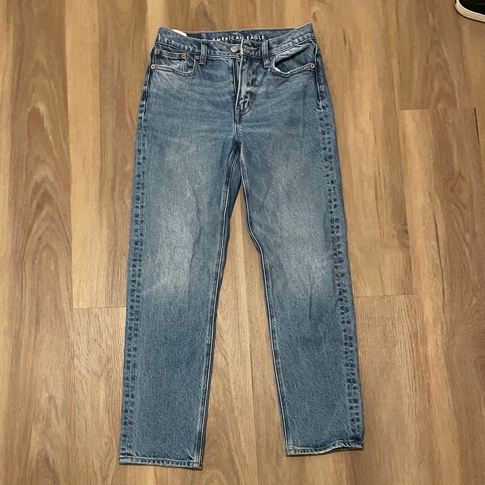 American Eagle Straight Jeans